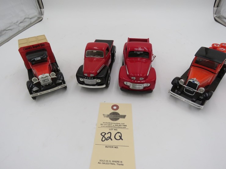 oil-company-advertising-toy-truck-group-image-1