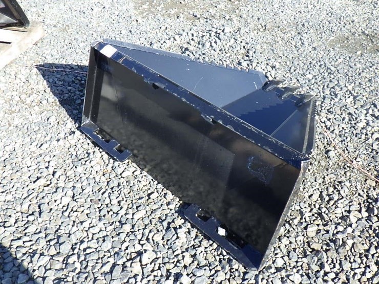 skid-steer-stump-bucket-image-3