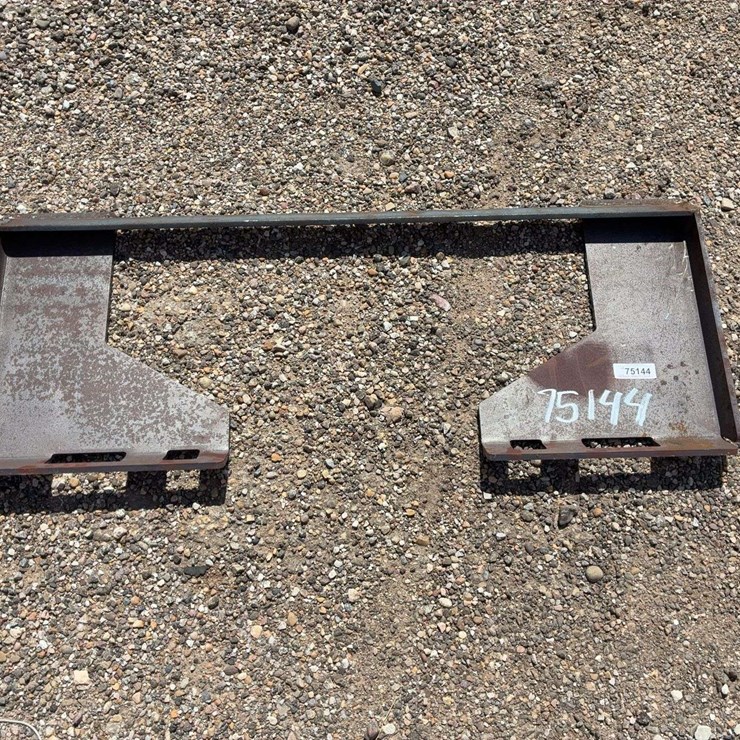 Wolverine Quick Tach Cut Out Plate