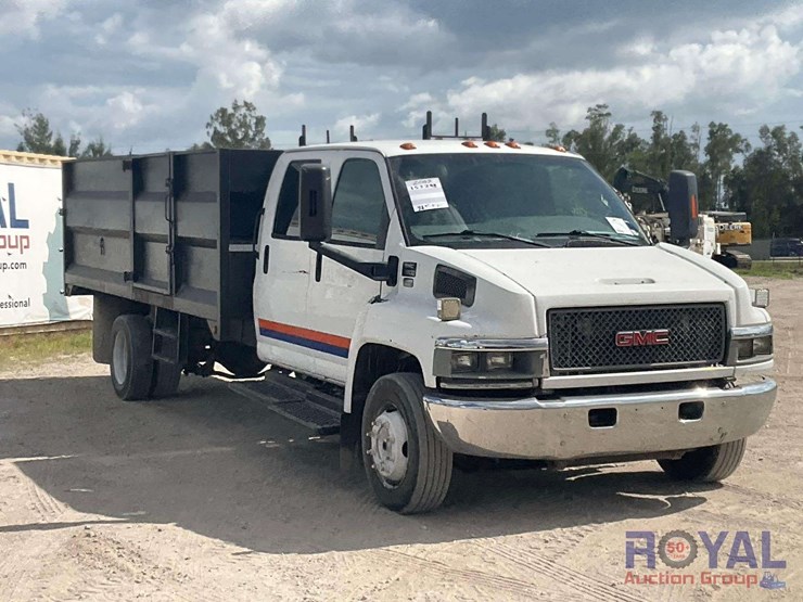 2009-gmc-c5500-landscape-dump-truck-image-2