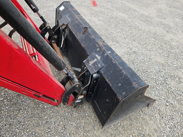 massey-ferguson-4609-image-21