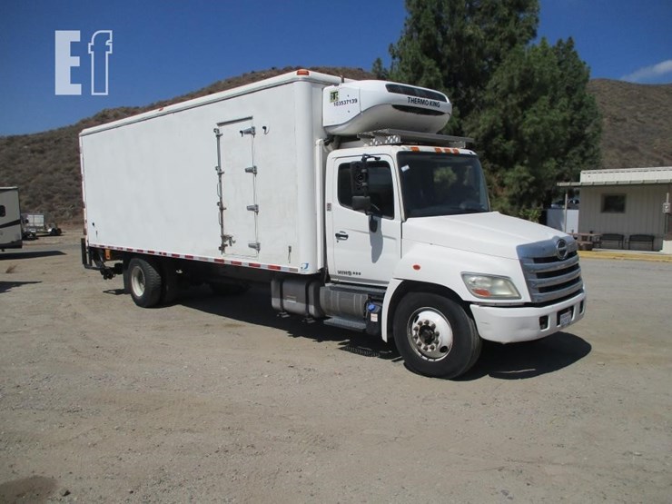 hino-338-image-1