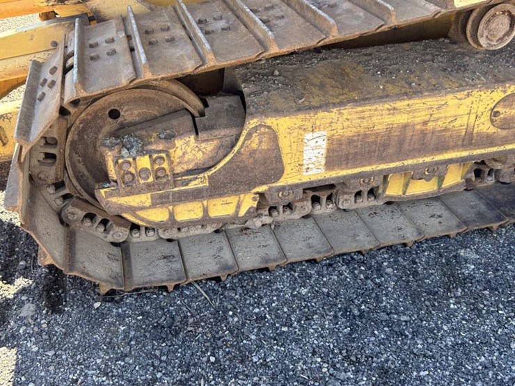 2014-komatsu-d39px-image-51