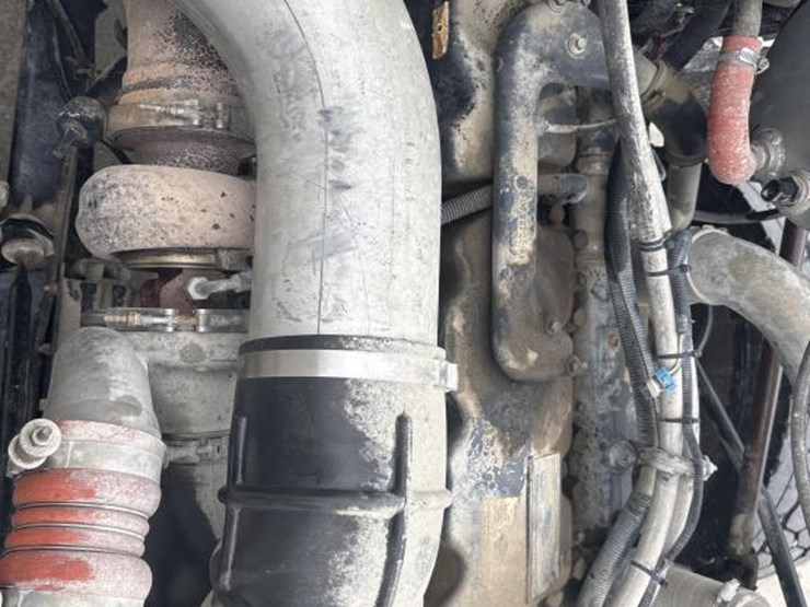 mack-rd688s-image-13