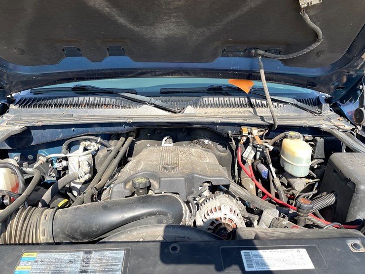 2002-chevrolet-silverado-2500hd-image-86