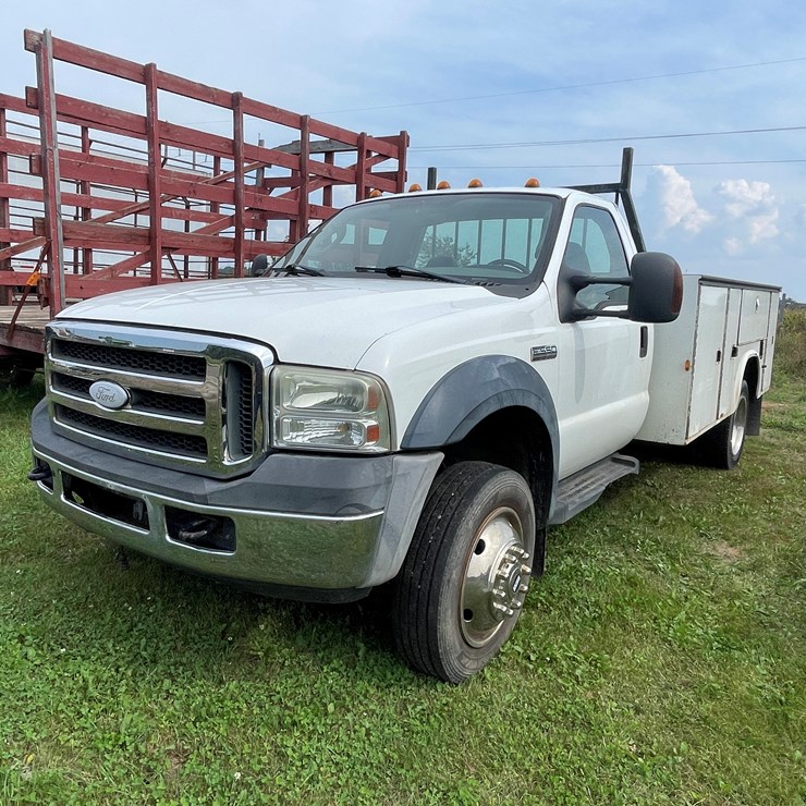 2006 FORD F550