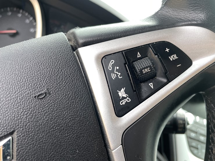 2012-chevrolet-equinox-lt-image-69