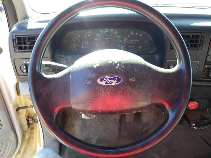 2007-ford-f650-image-25
