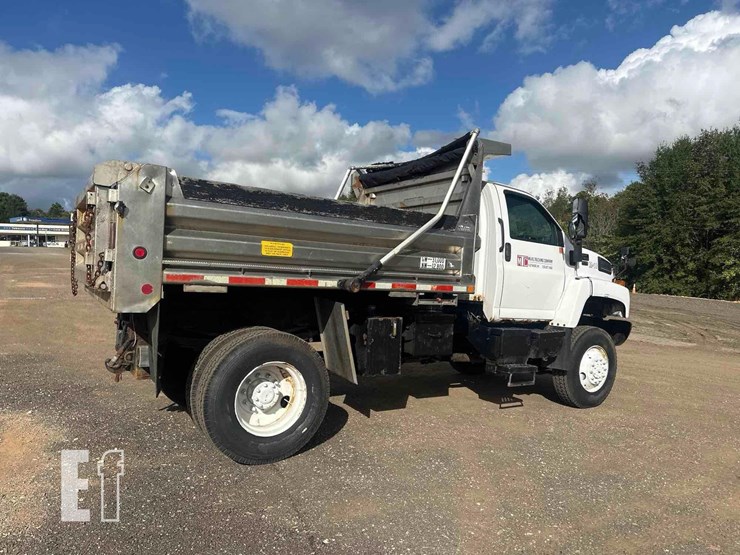 2008-gmc-topkick-c7500-image-30