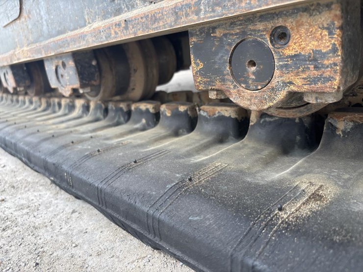 2019-bobcat-e85-image-55