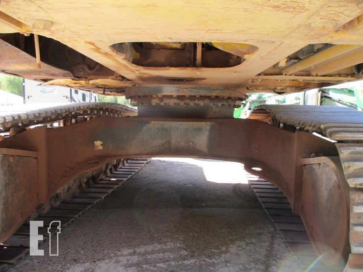 2014-komatsu-pc390-lc-10-image-23