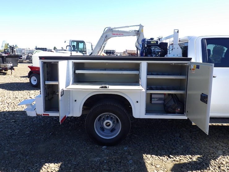 chevrolet-3500hd-image-19