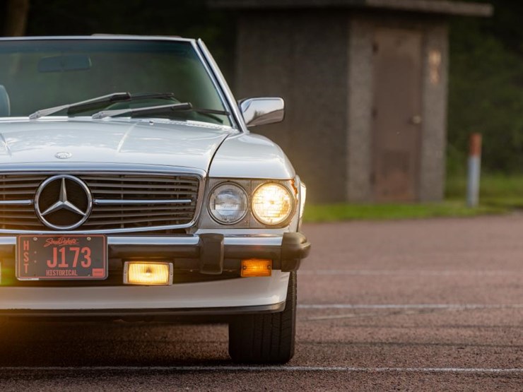 #2279-•-1988-mercedes-benz-500-class-560-sl-roadster-image-4