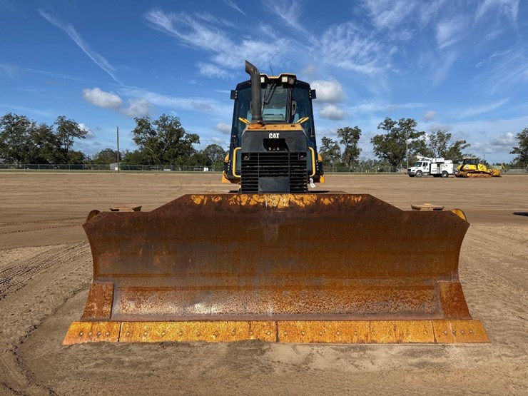 2007-caterpillar-d6k-lgp-image-1