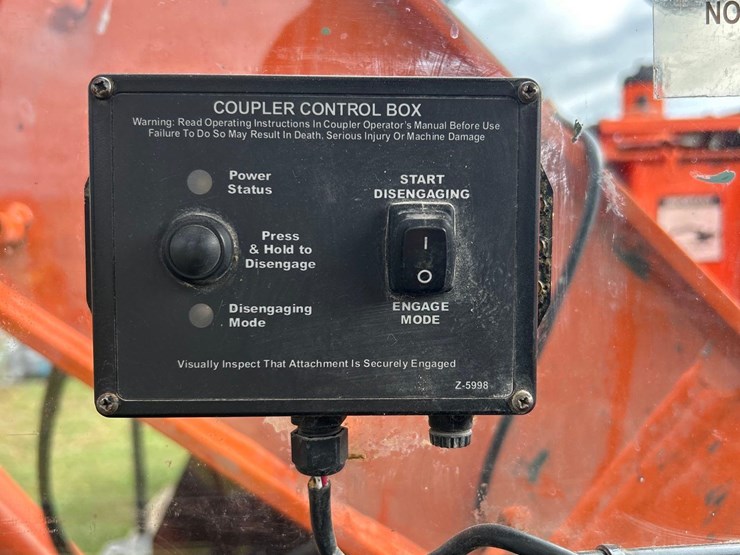 2017-hitachi-zx245us-lc-6n-image-30