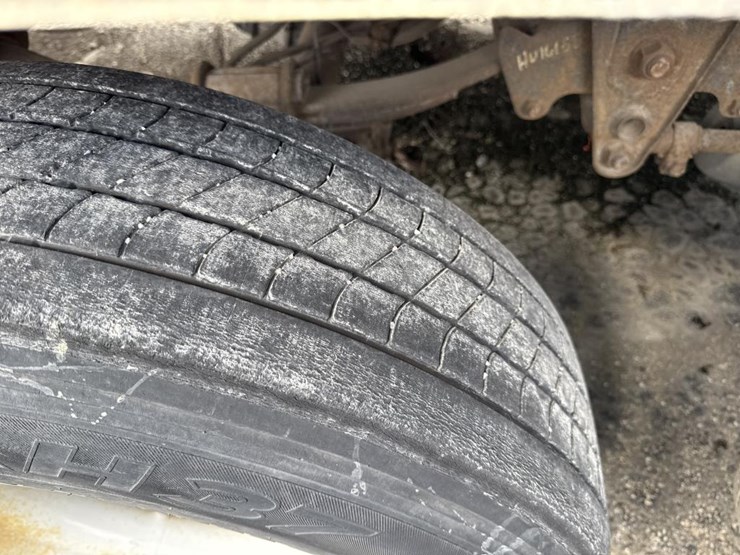 2007-international-durastar-4400-image-41
