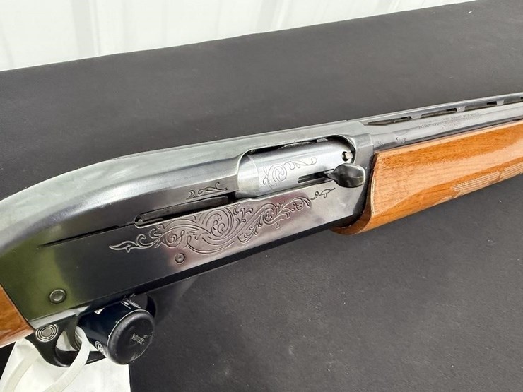 remington-1100-12-gauge-shotgun-image-2