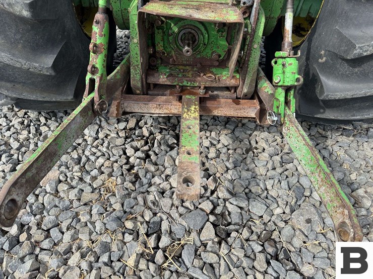 1989-john-deere-2855n-image-29
