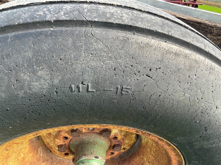 #4428-•-john-deere-running-gear-image-26
