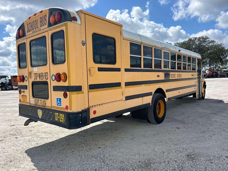 2007-ic-corporation-pb105-school-bus-image-3
