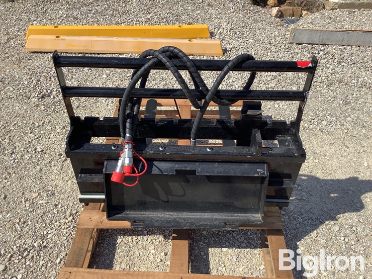 2025-giyi-cyhc-mini-skid-steer-hyd-side-shift-fork-image-6