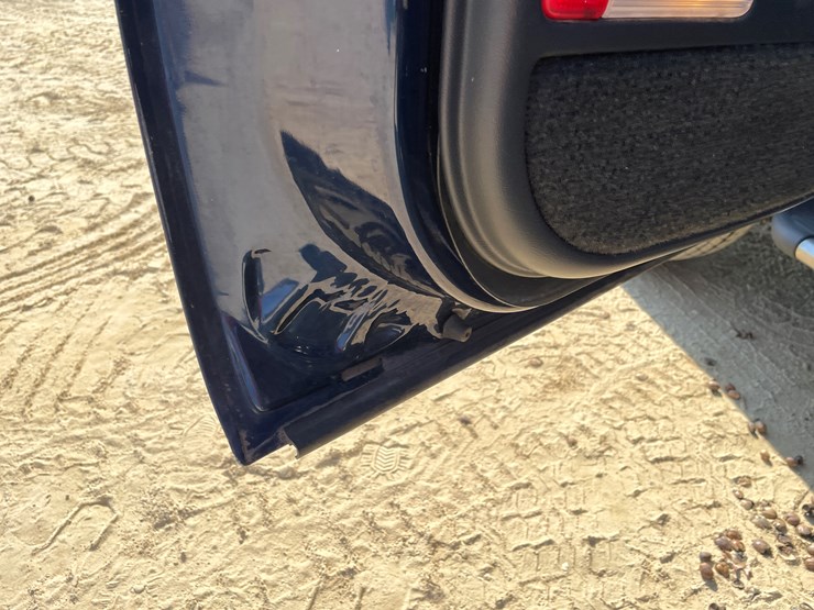 2002-chevrolet-silverado-2500hd-image-31