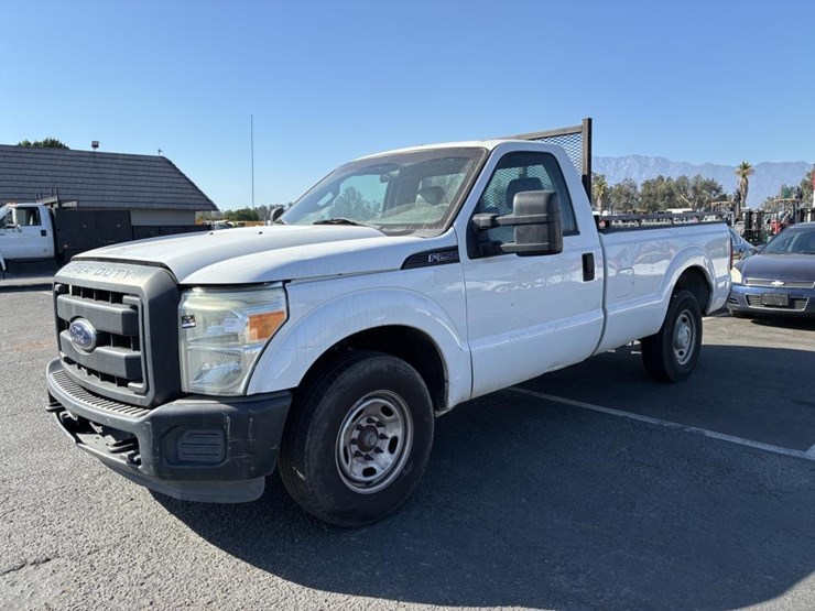 2012-ford-f250-image-1