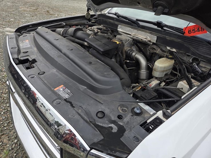 2018-chevrolet-2500-image-33