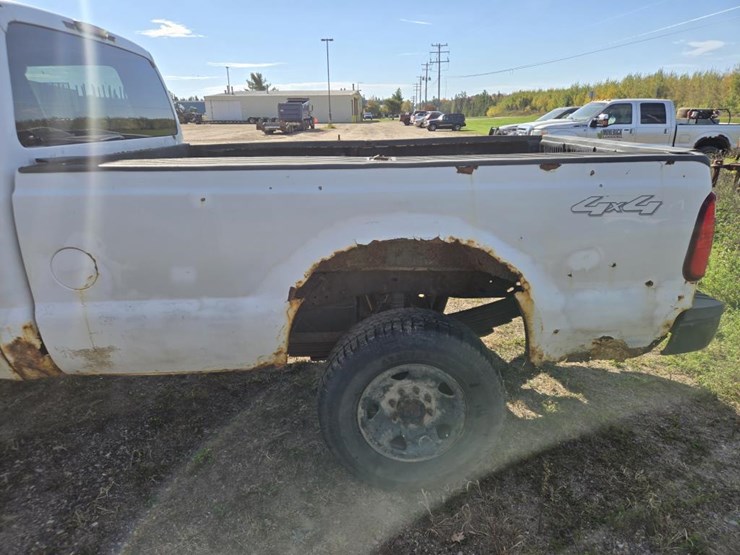 2008-ford-f250-image-12