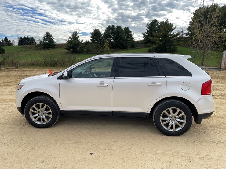 2011-ford-edge-image-8