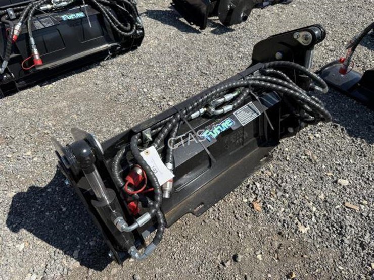 #103-•-skid-steer-4-in-1-bucket---39"-image-3
