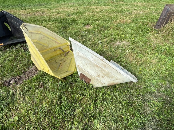 #4494-•-(2)-used-hopper-bins-image-3
