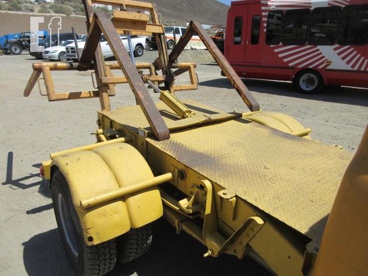 2001-gmc-3500-image-15