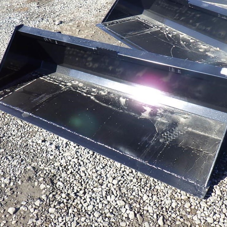 Swict Skid Steer Bucket 78"