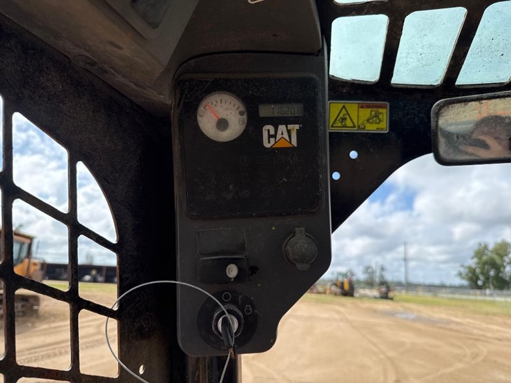 2012-caterpillar-246c-image-20