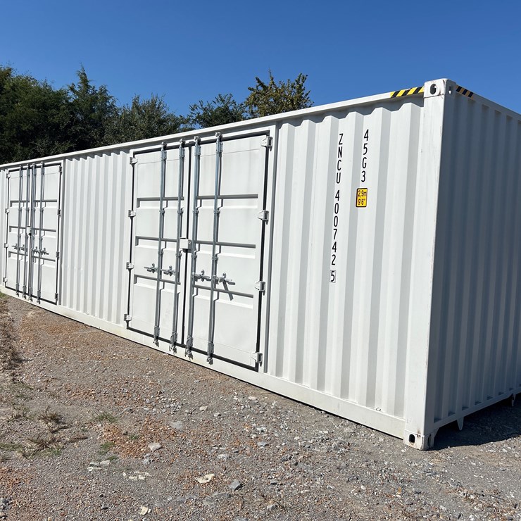 #9 • 2025 40’ MULTI DOOR STORAGE CONTAINER