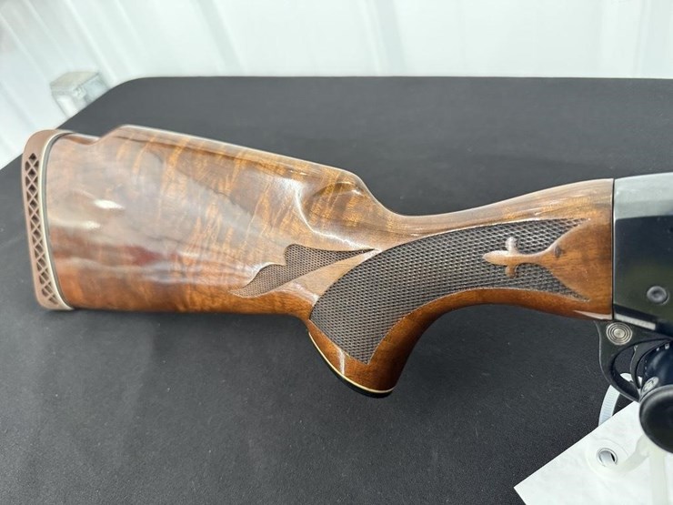 remington-1100-12-gauge-shotgun-image-4