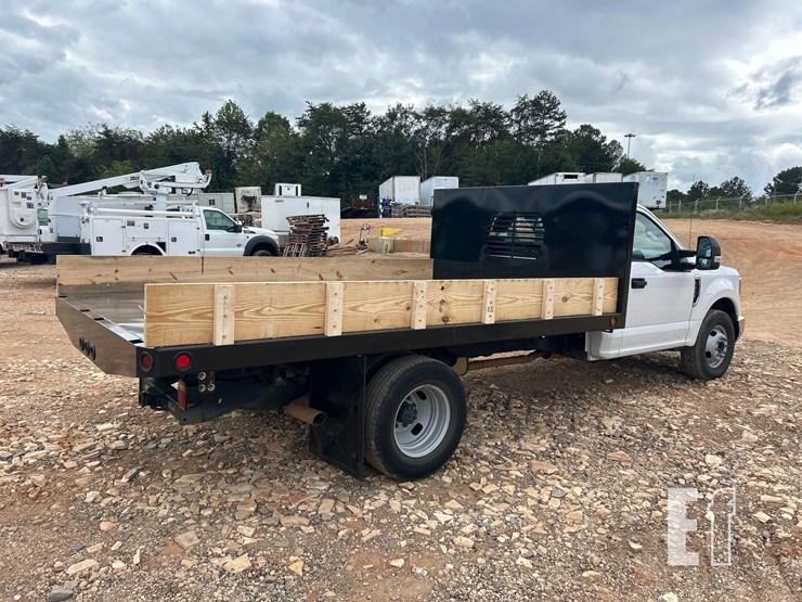 2019-ford-f350-sd-xl-image-3