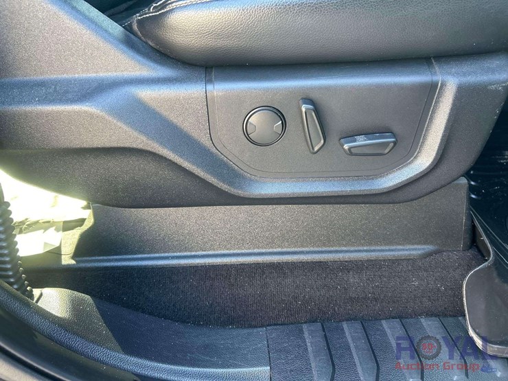 2019-ford-f150-image-26