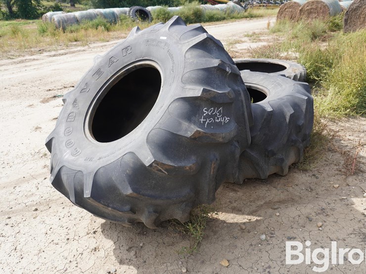 28l-26-tires-image-5
