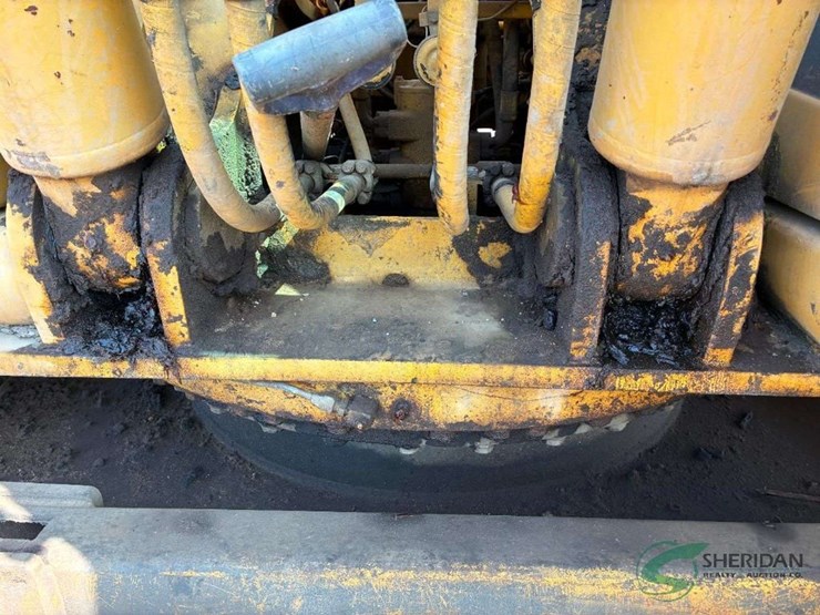 komatsu-pc220-lc-image-22