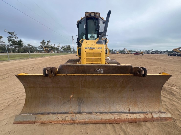 2017-komatsu-d39px-24-image-7