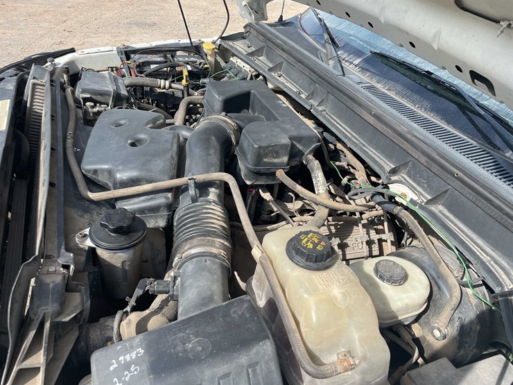 2011-ford-f250-xl-image-200