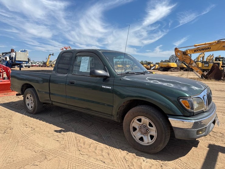 2001-toyota-tacoma-srs-truck-image-4