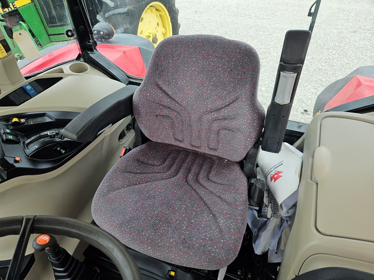 2020-massey-ferguson-6713-image-14