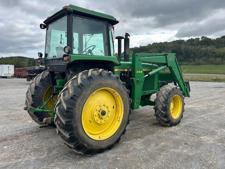 john-deere-4050-image-7