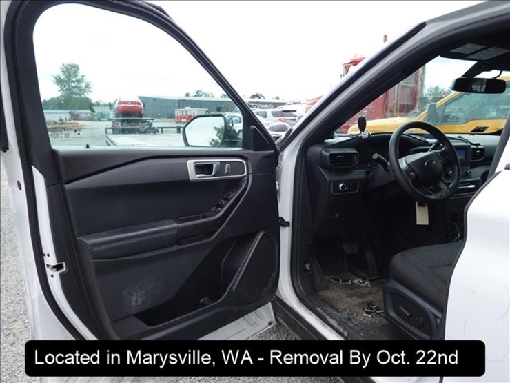 2020-ford-explorer-image-4