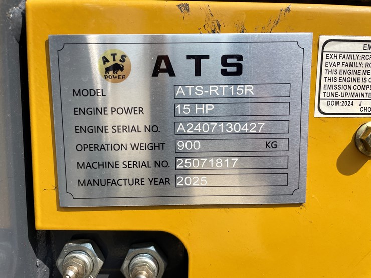 #210-•-new-rt15r-mini-excavator-image-24
