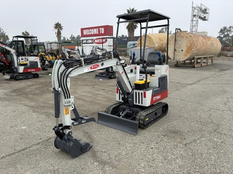2025-bttl-et15h-6-hydraulic-excavator-image-1