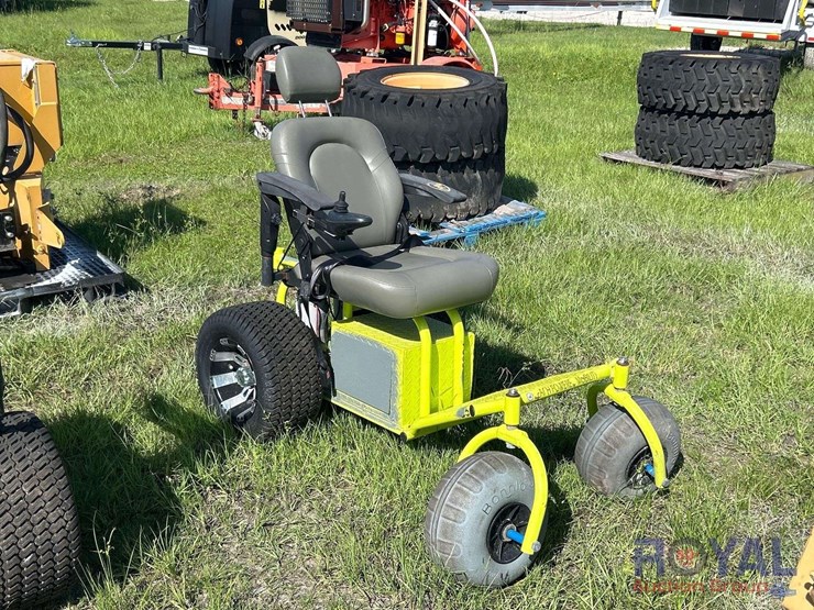 electric-mobility-scooter-image-2